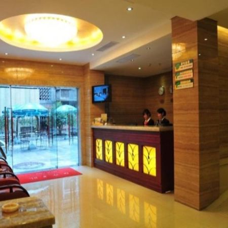Greentree Inn Jiujiang Xunyang Road Apartment Hotel ภายนอก รูปภาพ
